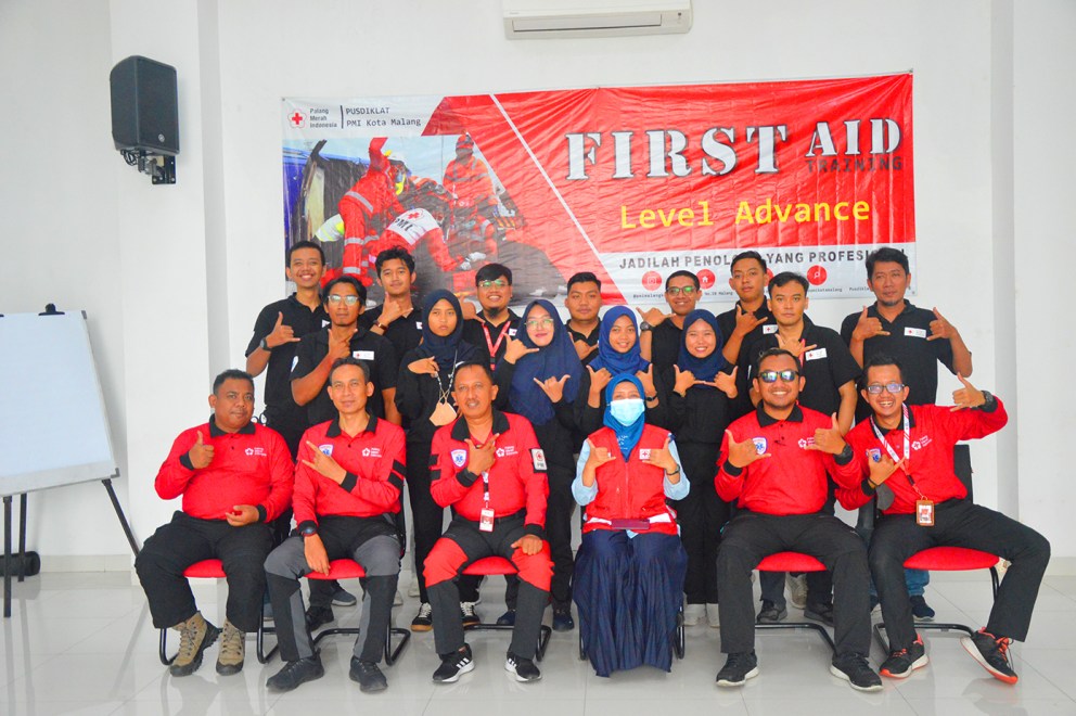 team diklat PMI PMR KSR relawan belitung korps Red Cross Indonesia website